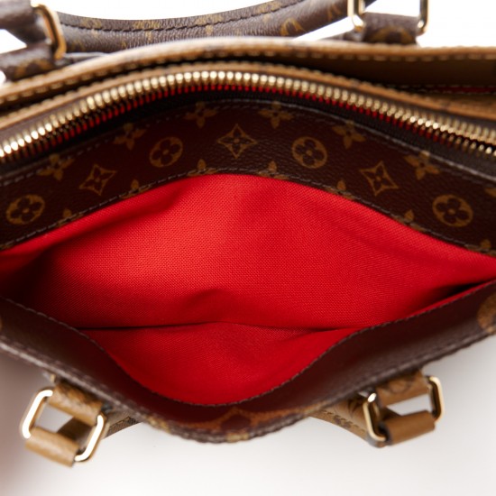 Louis Vuitton OnTheGo East West|Reverse Giant Monogram|Shoulder Bag Louis Vuitton OnTheGo East West|Reverse Giant Monogram|Shoulder Bag