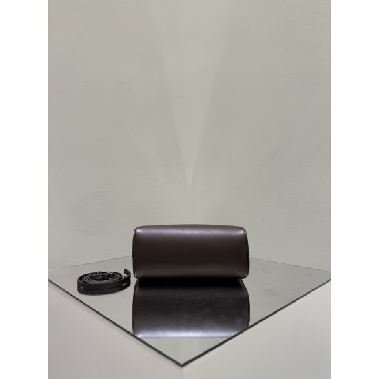 THE ROW 90s Leather Top Handle Bag - Burgundy