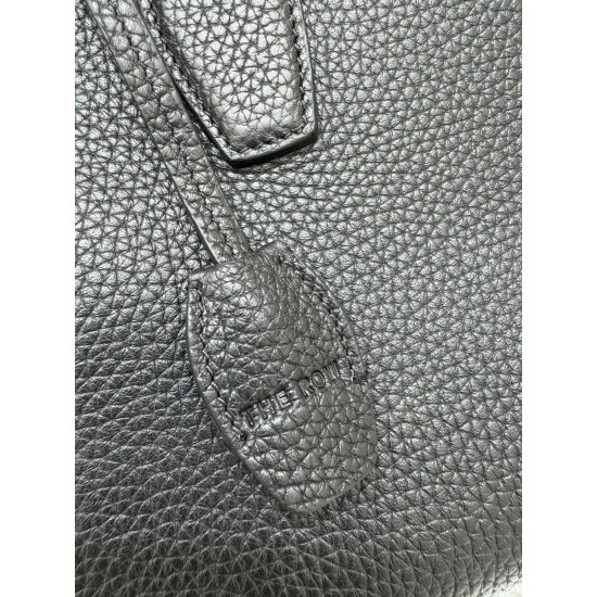 THE ROW India 10 Grained Leather Bowling Bag - Black