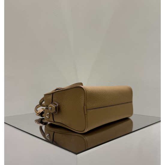 THE ROW India 10 Grained Leather Bowling Bag - Brown