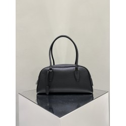 THE ROW E/W India Smooth Leather Shoulder Bag - Black