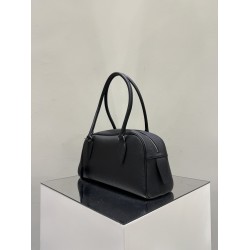 THE ROW E/W India Smooth Leather Shoulder Bag - Black
