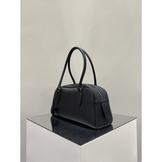 THE ROW E/W India Smooth Leather Shoulder Bag - Black