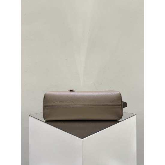 THE ROW E/W India Smooth Leather Shoulder Bag - Light Brown