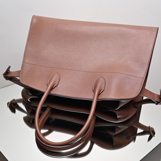THE ROW Margaux 15 Smooth Calfskin Top Handle Bag - Brick Red
