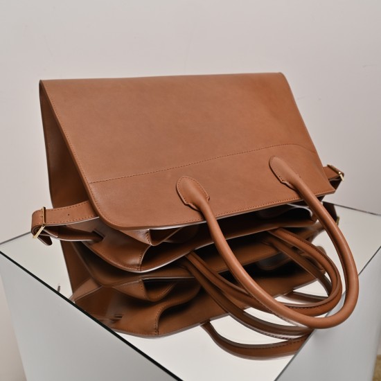 THE ROW Margaux 15 Smooth Calfskin Top Handle Bag - Tan