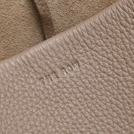 THE ROW Large N/S Park Tote Leather Bucket Bag - Ivory