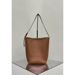 THE ROW Medium Park Leather Bucket Bag - Tan