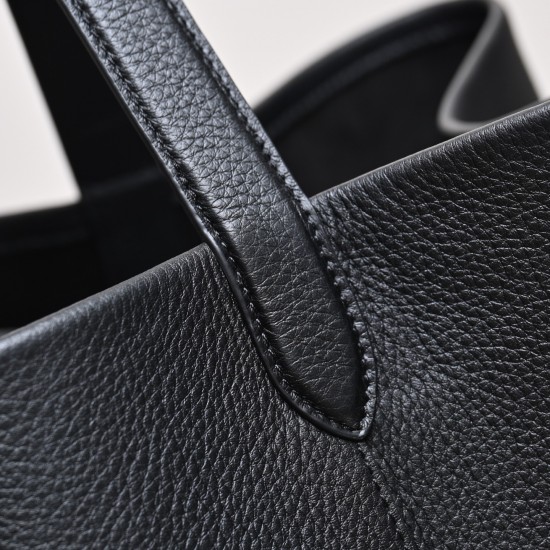 THE ROW Large N/S Park Tote Leather Bucket Bag - Black