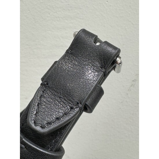 THE ROW Medium Park Leather Bucket Bag - Black