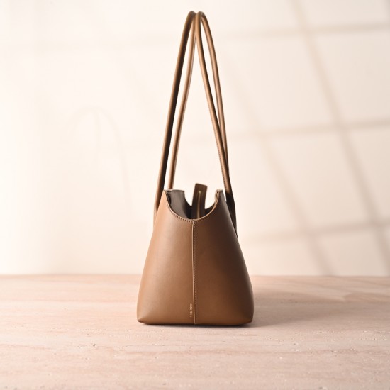 THE ROW Terrasse Smooth Saddle Leather Bag - Mustard