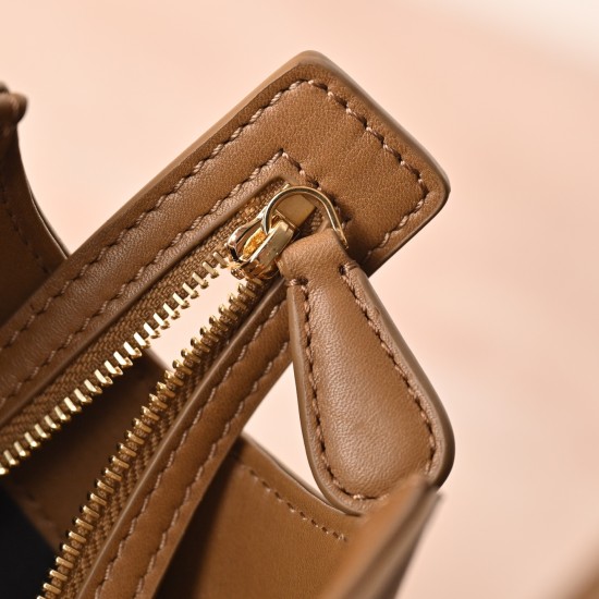 THE ROW Terrasse Smooth Saddle Leather Bag - Mustard