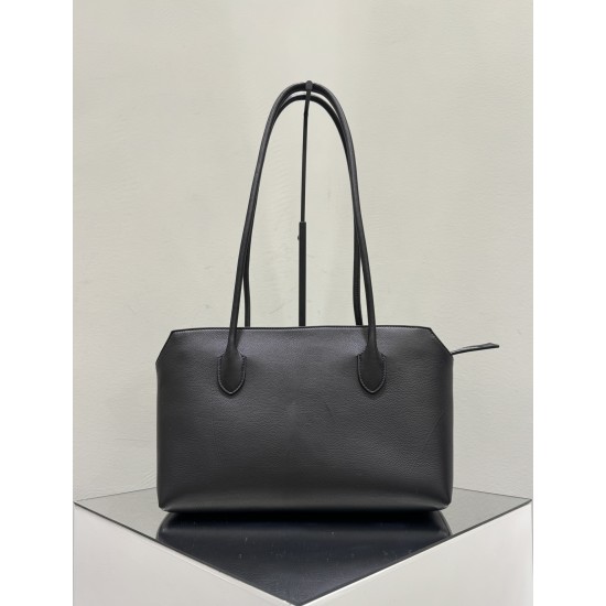 THE ROW Terrasse Smooth Saddle Leather Bag - Black