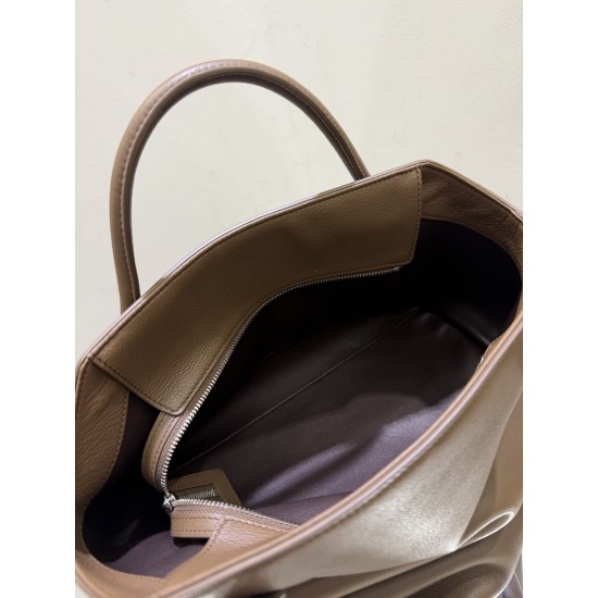 THE ROW Terrasse Bauletto Grainy Calfskin Bag - Tawny Brown