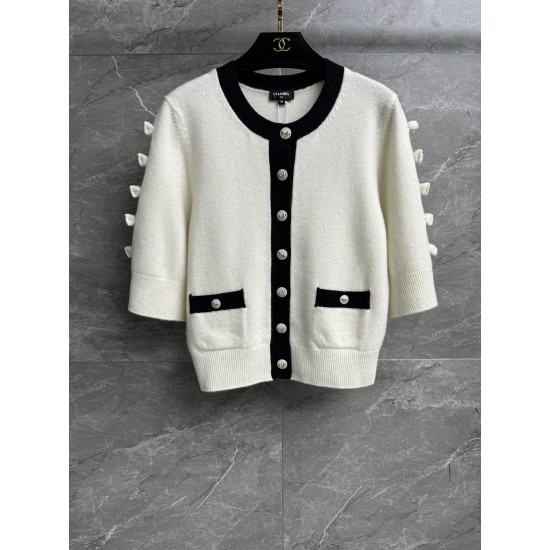 Chanel 26K Métiers d’Art Cashmere Knit Cardigan | Bow Sleeve Short-Sleeve Cardigan