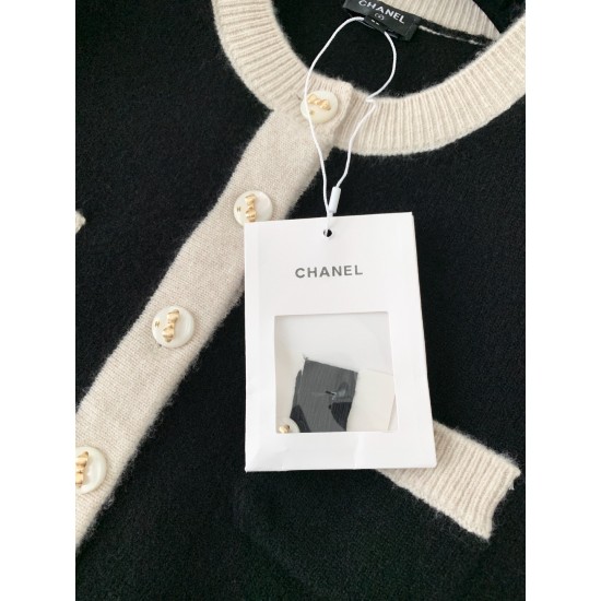 Chanel 26K Métiers d’Art Cashmere Black Knit Cardigan | Layered Look Bow Button Cardigan
