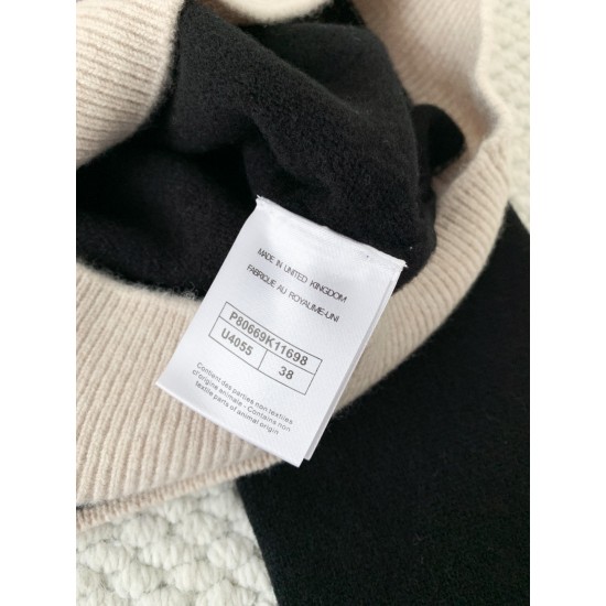 Chanel 26K Métiers d’Art Cashmere Black Knit Cardigan | Layered Look Bow Button Cardigan