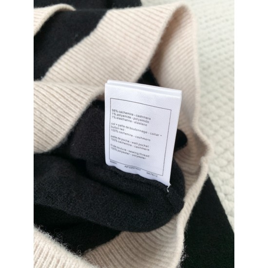 Chanel 26K Métiers d’Art Cashmere Black Knit Cardigan | Layered Look Bow Button Cardigan