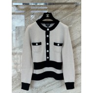 Chanel 26K Métiers d’Art Cashmere White Knit Cardigan | Layered Look Bow Button Cardigan