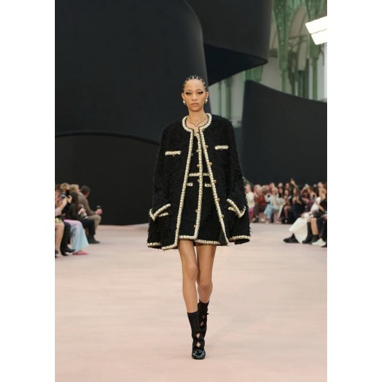 Chanel 25K Métiers d’Art Black Velvet Cape Jacket | Gold Trim Statement Coat
