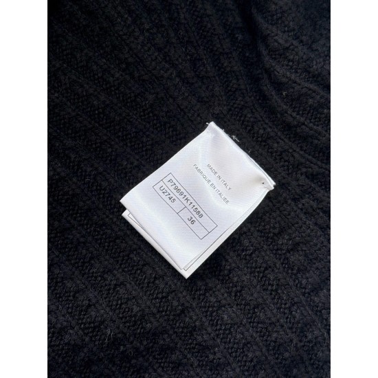 Chanel 25N Ski Collection Cashmere Blend Cardigan | Black Knit with Gold Buttons