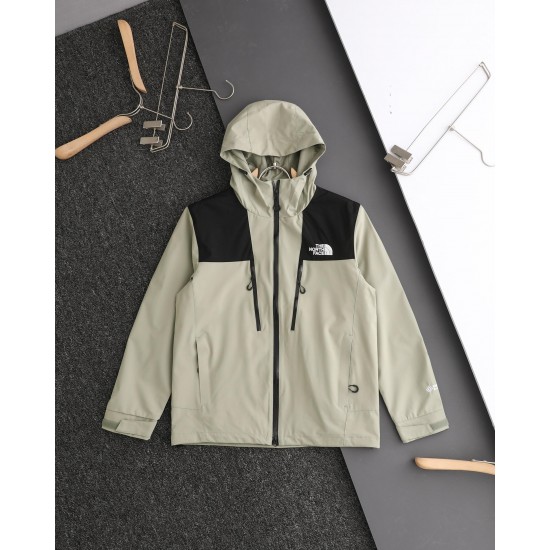 The North Face Q50C Waterproof Windproof Jacket