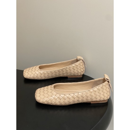 BV Charlotte Woven Ballet Flats - Retro Old Money Shoes- Beige