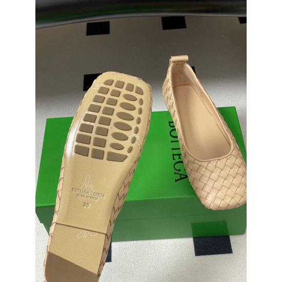 BV Charlotte Woven Ballet Flats - Retro Old Money Shoes- Beige