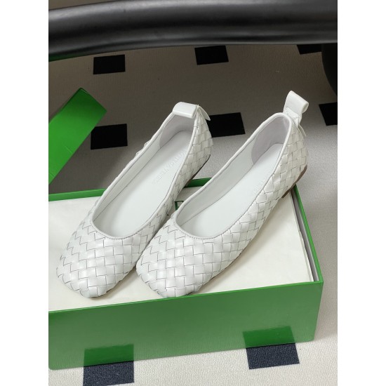 BV Charlotte Woven Ballet Flats - Retro Old Money Shoes- White