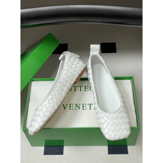 BV Charlotte Woven Ballet Flats - Retro Old Money Shoes- White